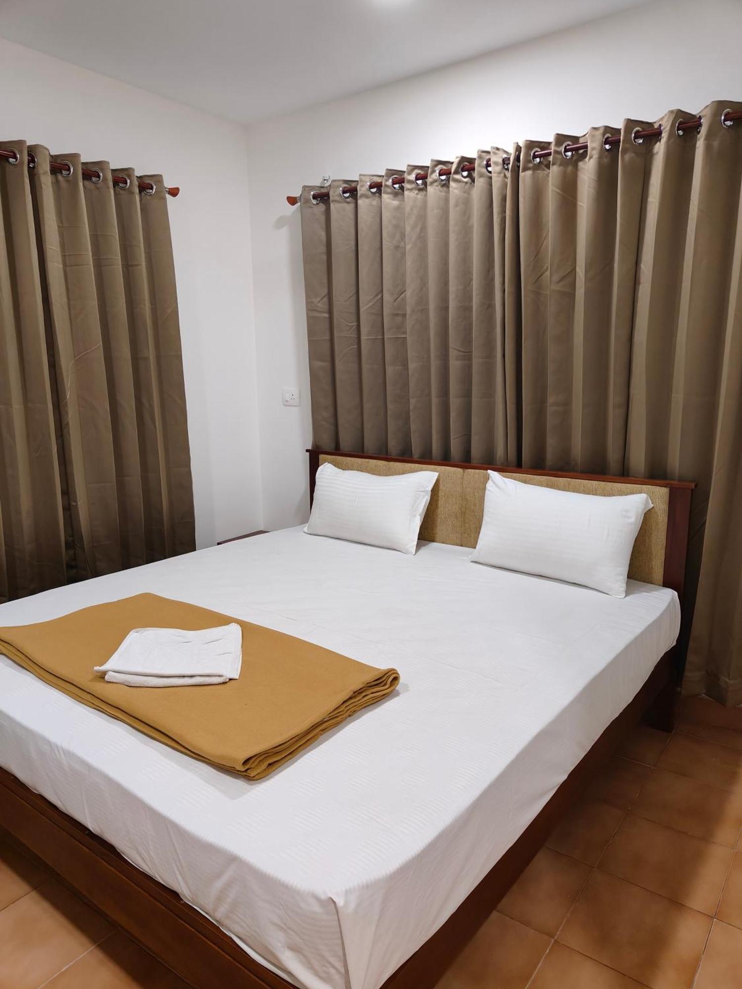 Hotel Nova Kochi المظهر الخارجي الصورة